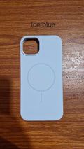 Silicon case with magsafe