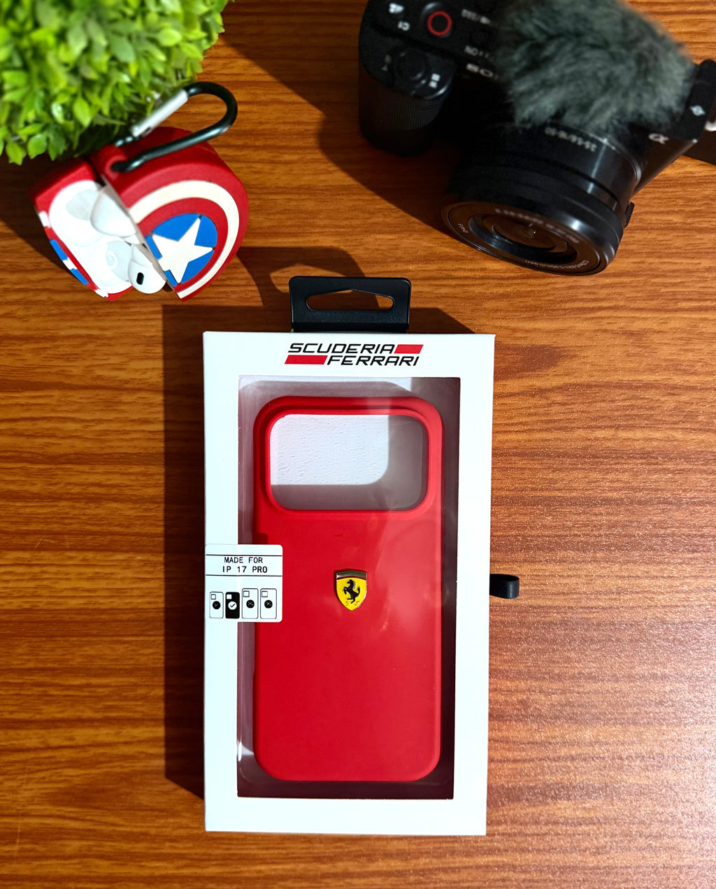 Scuderia Ferrari Silicon Back Case in Rosso Red packaging