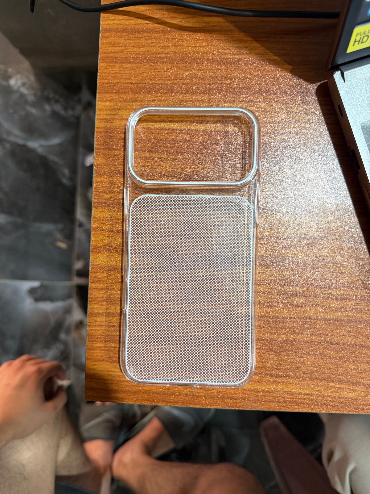 Premium Anti Yellow Case