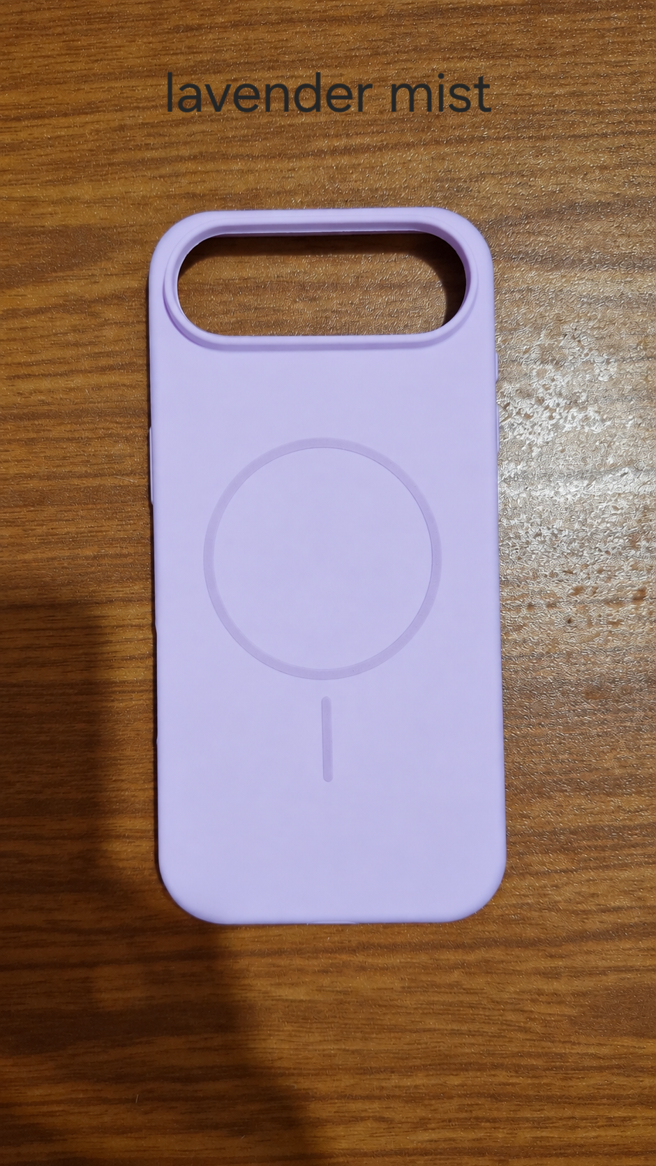 Silicon case with magsafe